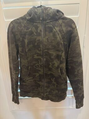 Lululemon Camo Scuba hoodie